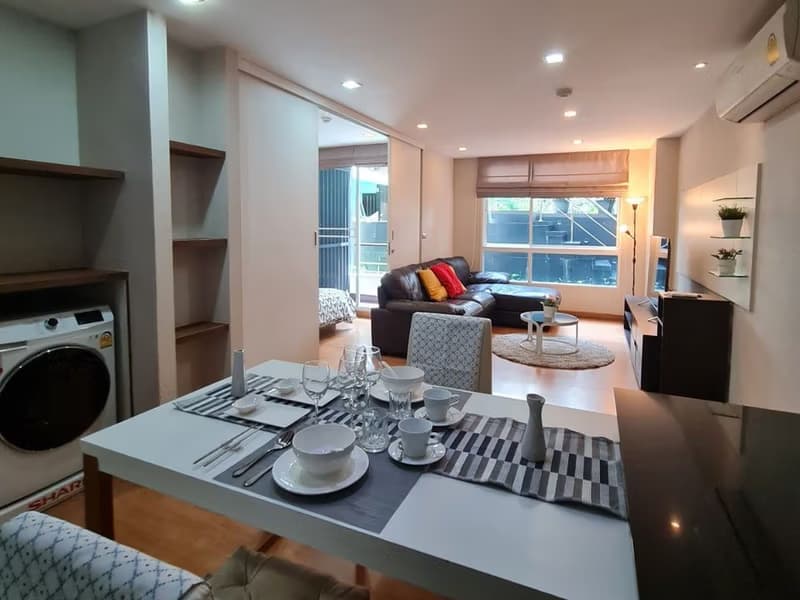 Condo for Rent at Tree Condo Luxe