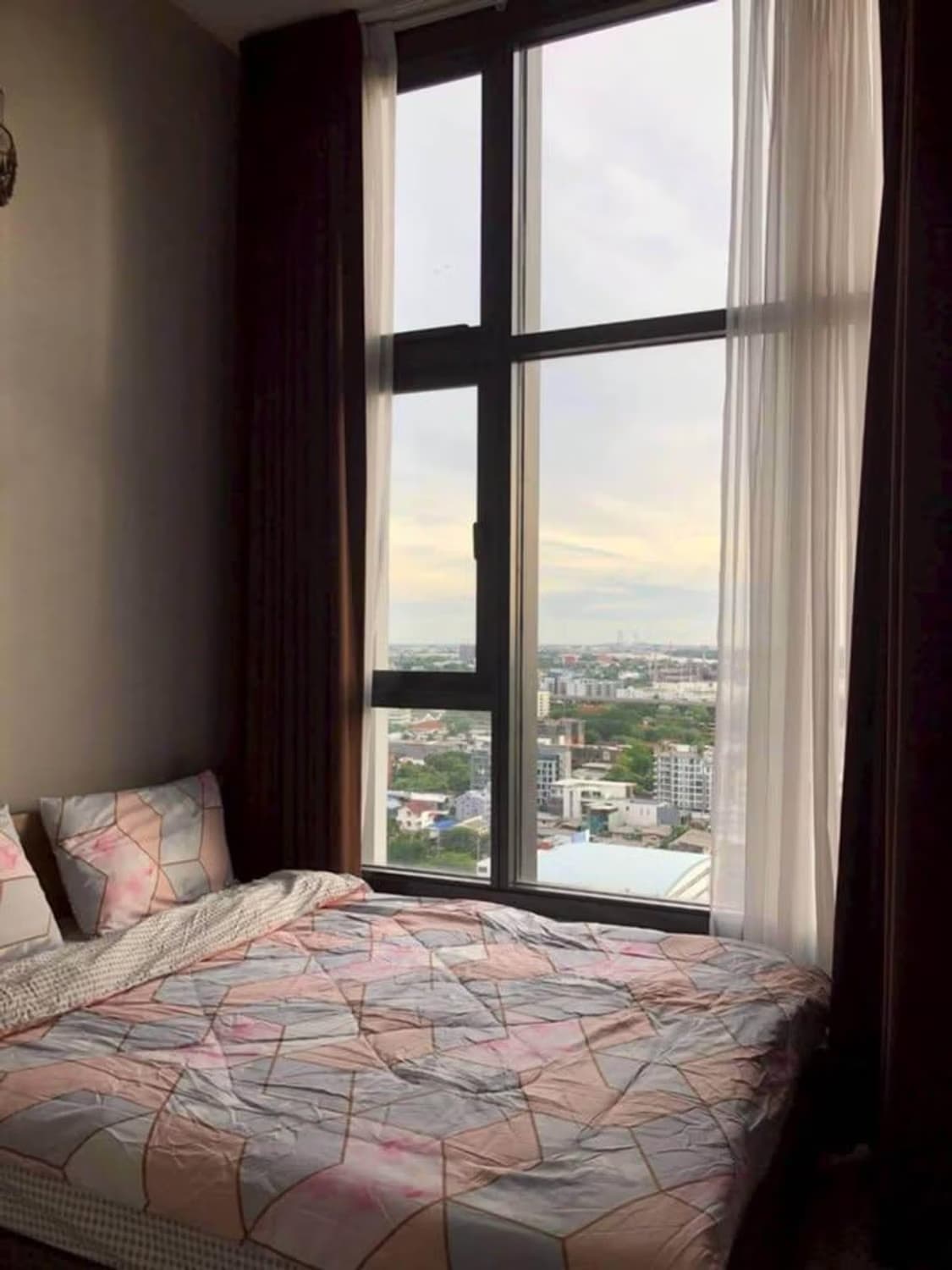 1 Bed Condo for Rent in Phra Khanong - Image 6