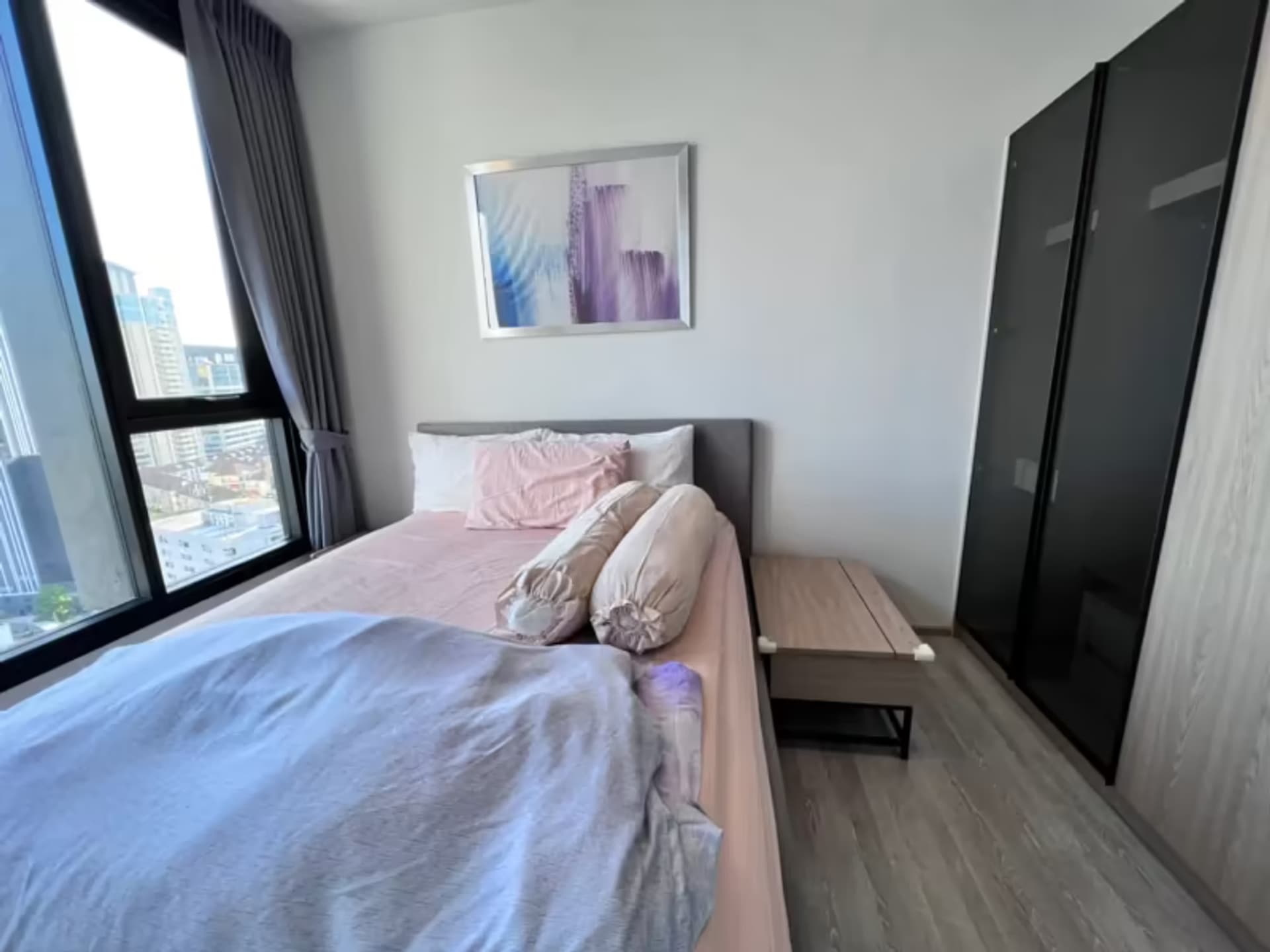 1 Bedroom Condo - Image 4