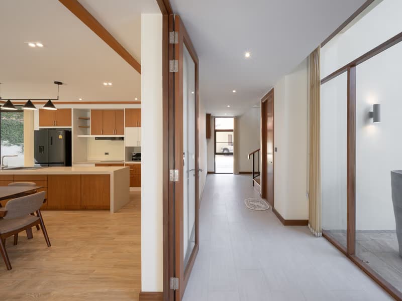 4 Bed House for Sale in Saraphi