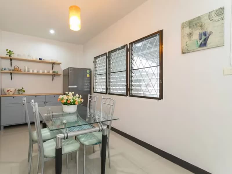 2 Bedroom House
