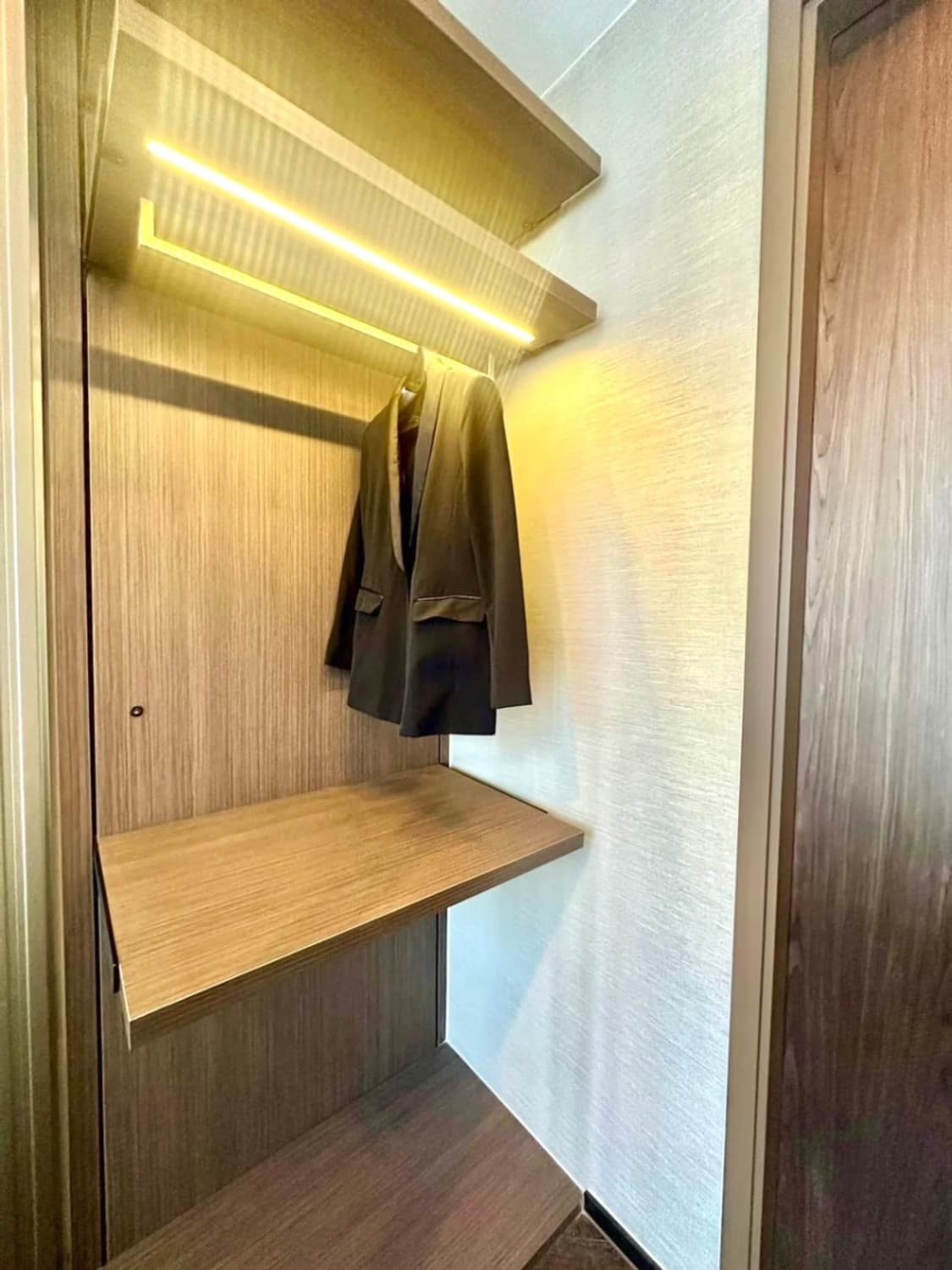 1 Bed Condo for Rent in Khlong Toei - Image 12