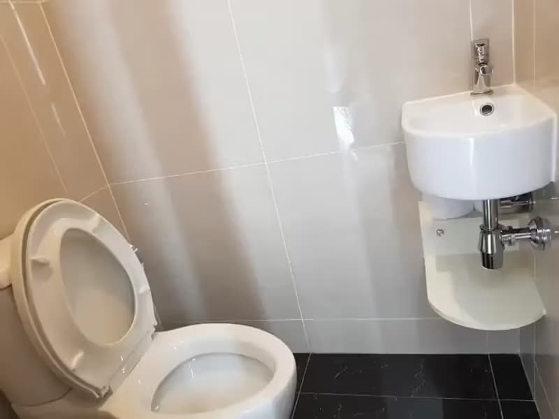 1 Bedroom Condo