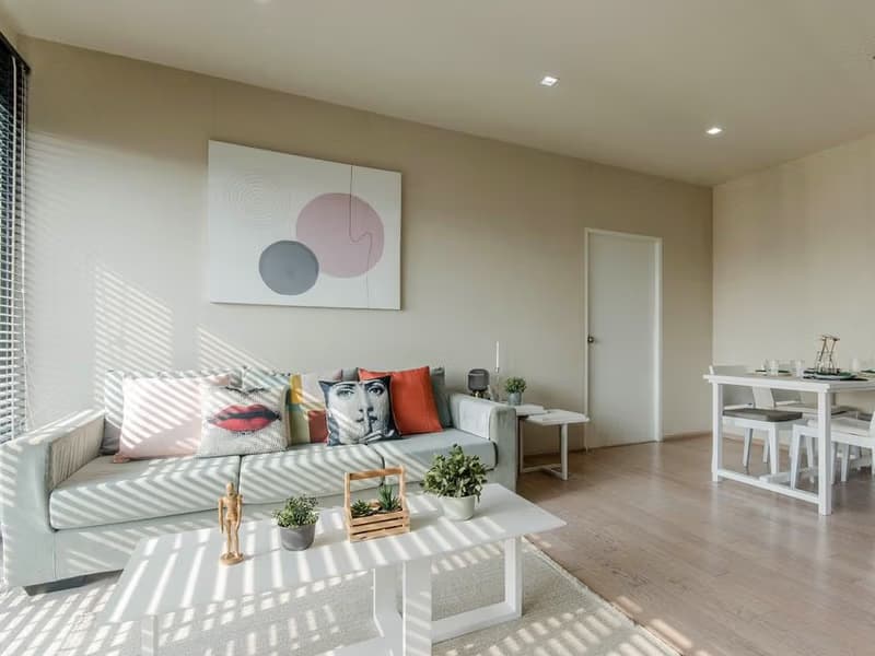 Condo for Rent at Noble Solo