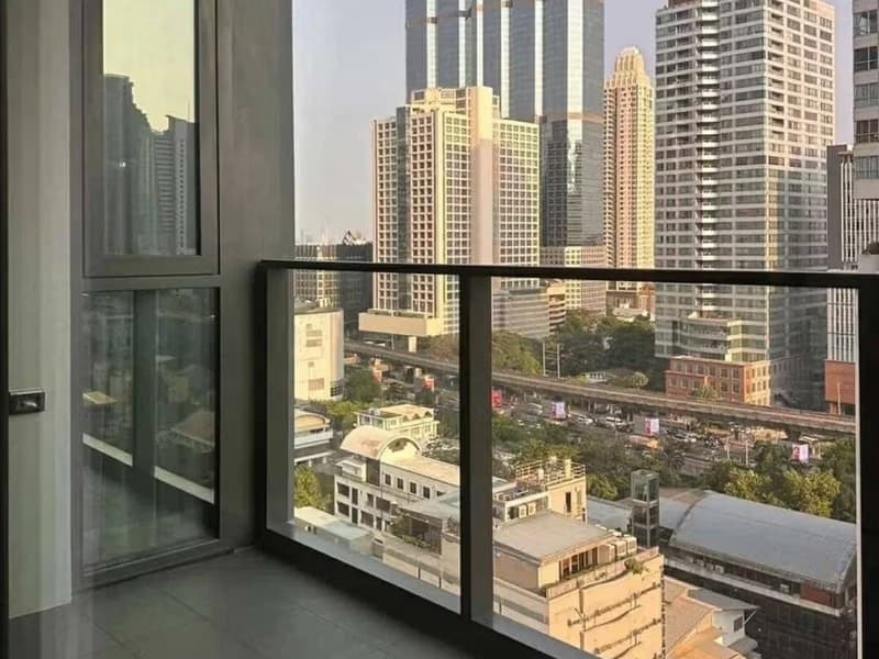 1 Bed Condo for Rent in Bang Rak
