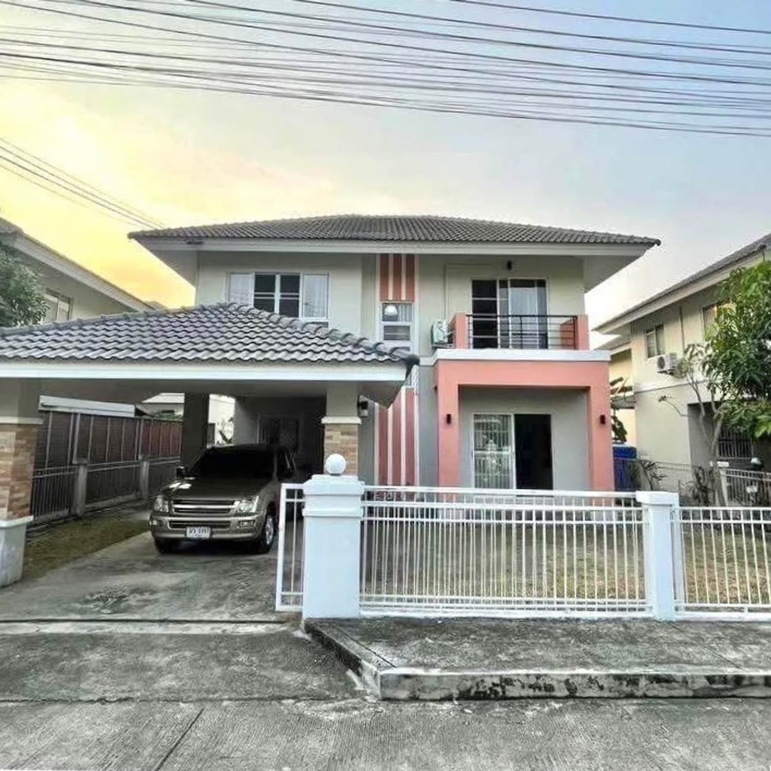 3 ห้องนอน บ้าน สำหรับ จำหน่าย ใน Hang Dong - Image 1