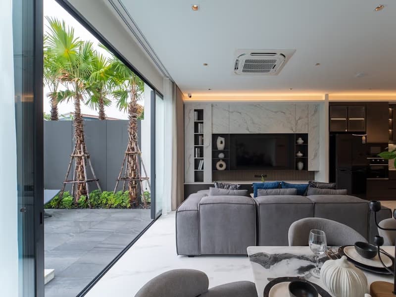 5 Bed House for Sale in Hang Dong