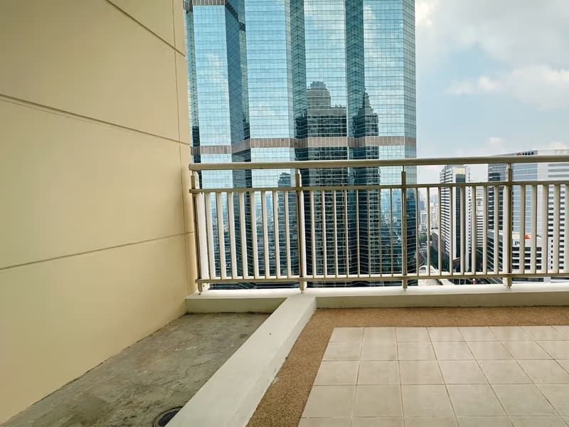 3 Bed Condo for Rent in Sathon