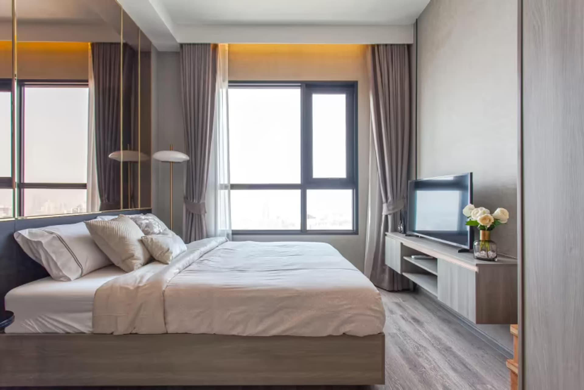 2 Bedroom Condo - Image 1