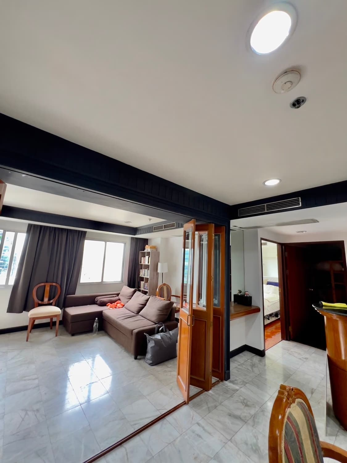 2 ห้องนอน Condo สำหรับ จำหน่าย ใกล้ Phloen Chit BTS - Image 5