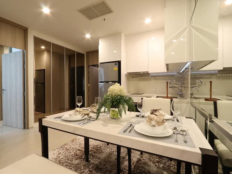 Condo for Sale at Noble PhloenChit