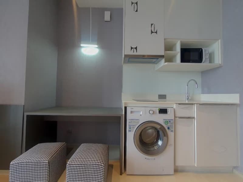 Condo for Rent at Ashton Silom