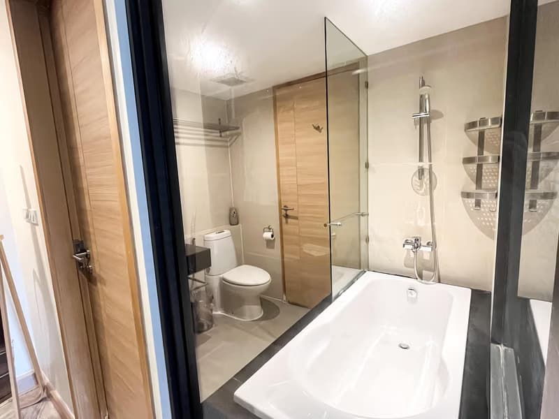 1 Bed Condo for Sale  Near Ekkamai BTS