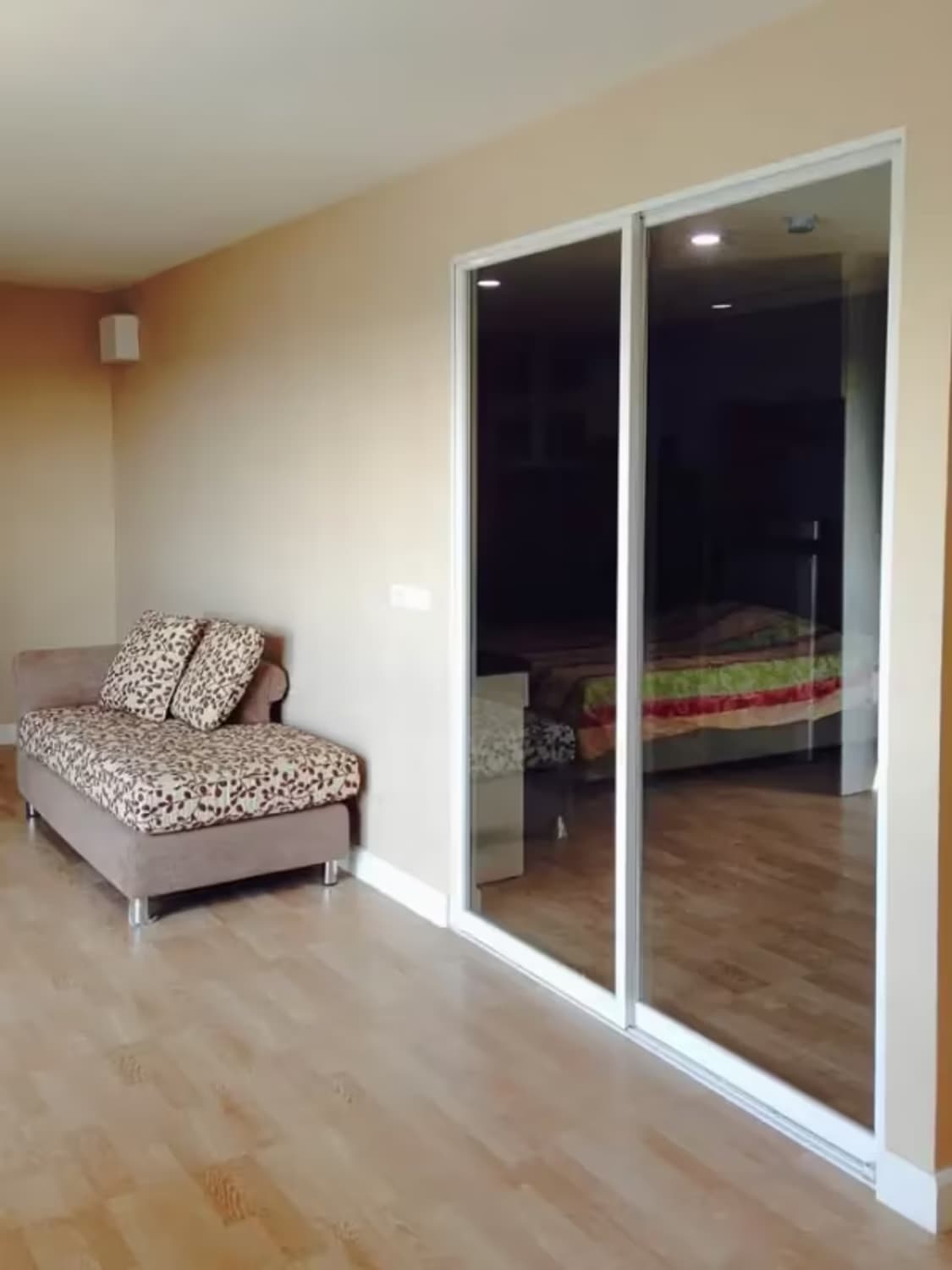 1 Bedroom Condo - Image 8