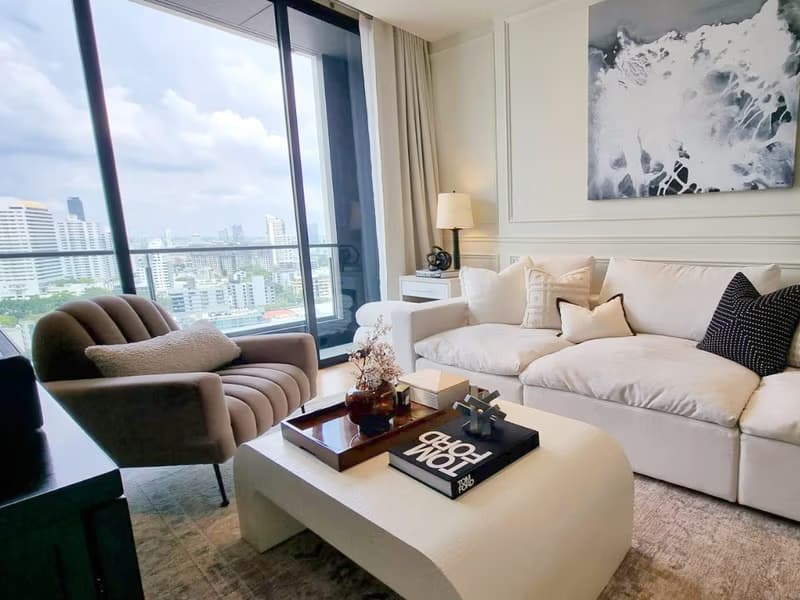 2 Bed Condo for Rent and Sale in Khlong Toei