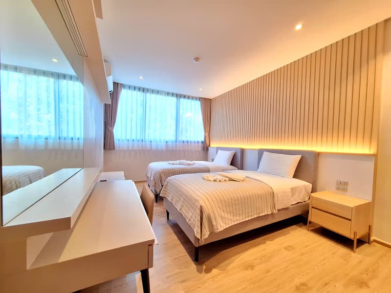 Condo for Rent at Bearing Residence
