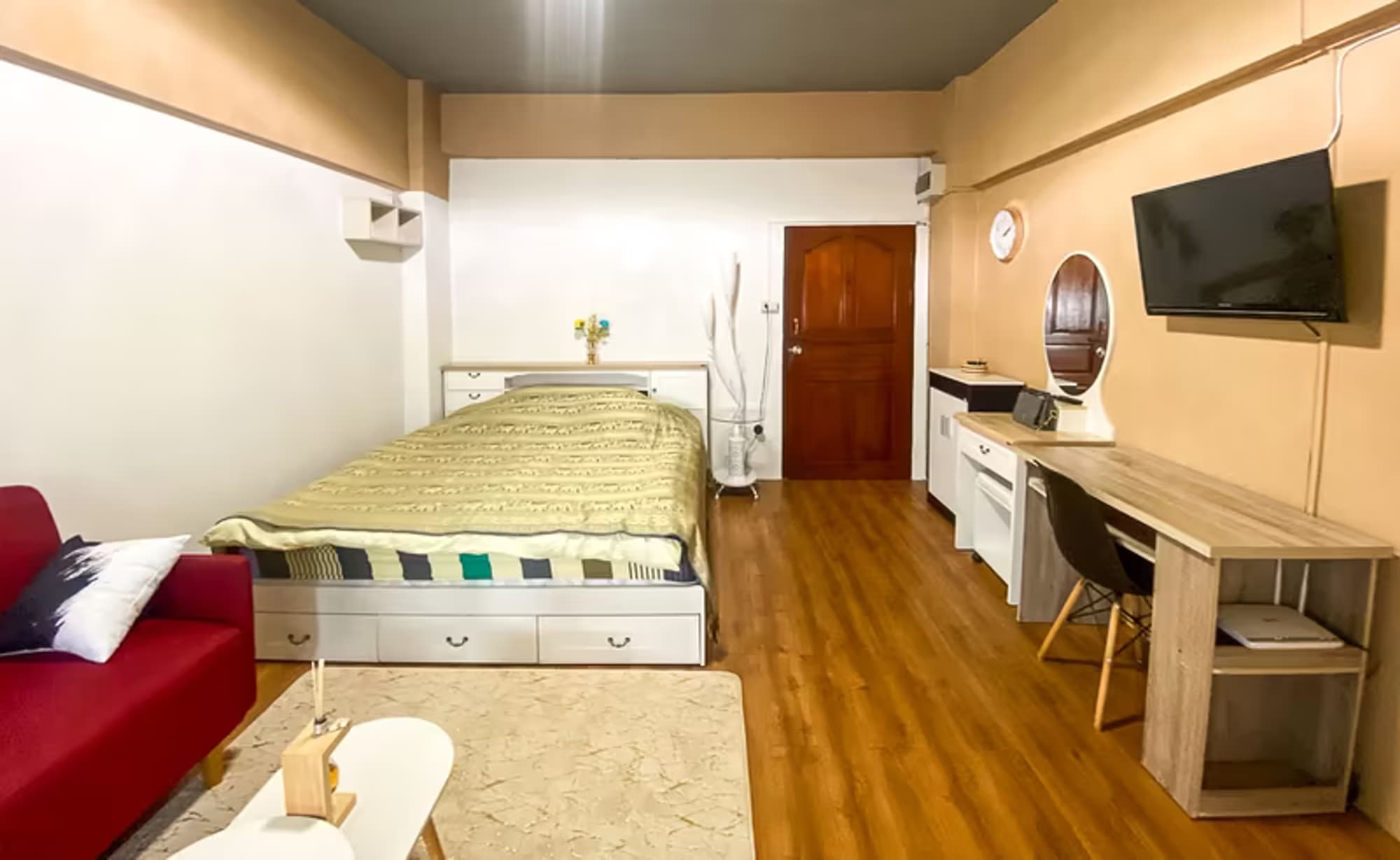 Studio for Rent in Suthep, Mueang Chiang Mai - Image 11