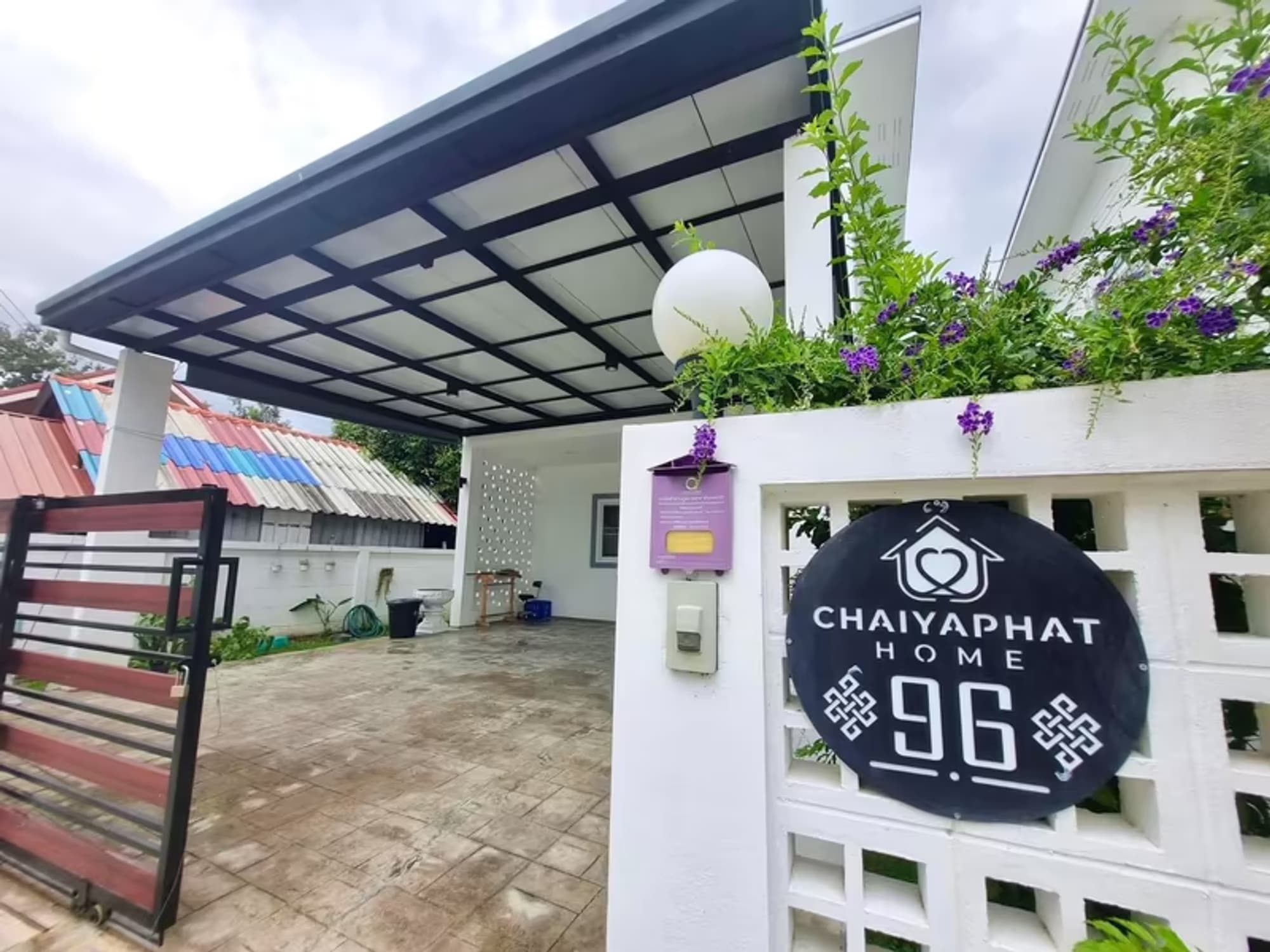 House for Sale, Rent in Don Kaeo, Saraphi. - Image 1