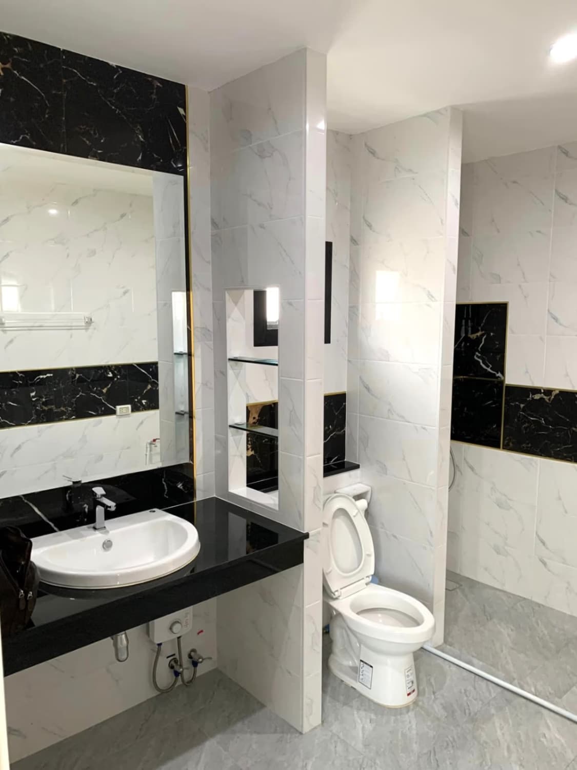 3 Bed House for Rent in San Sai - Image 10