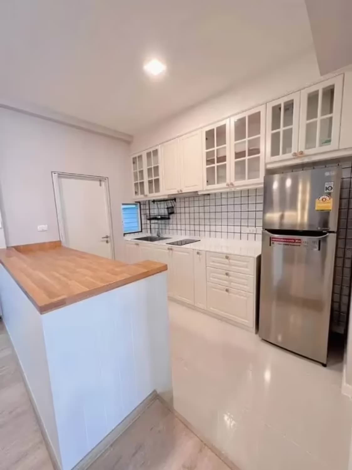 3 Bedroom House - Image 8