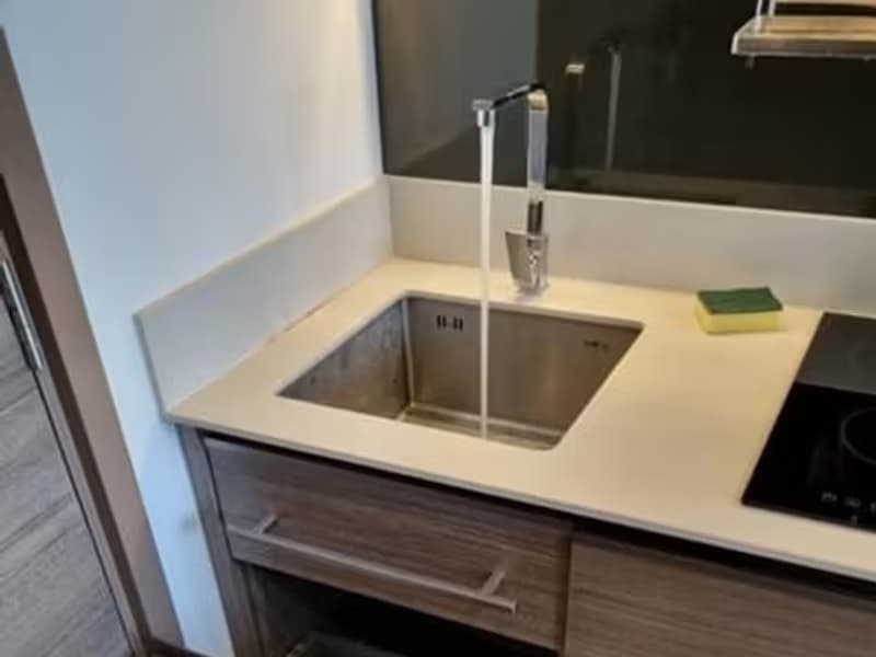 Condo for Rent at The LINE Phahon-Pradipat