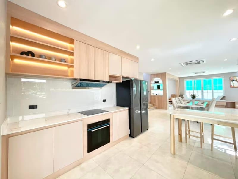 4 Bed House for Sale in Hang Dong
