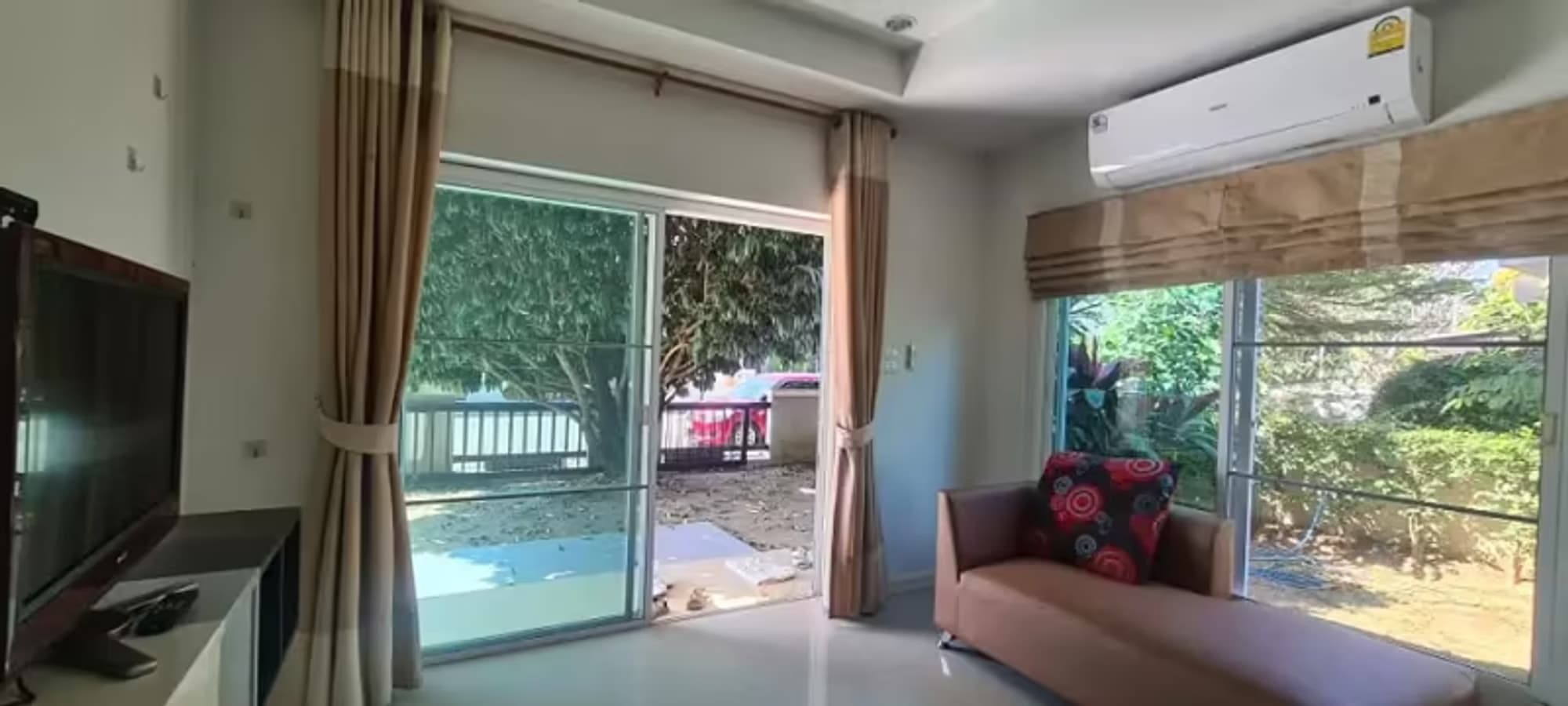 3 Bedroom House - Image 6