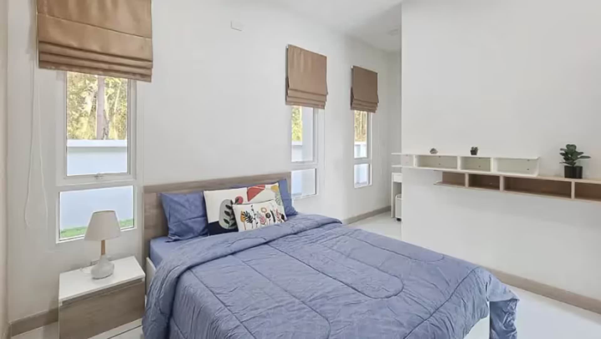 3 Bedroom House - Image 3