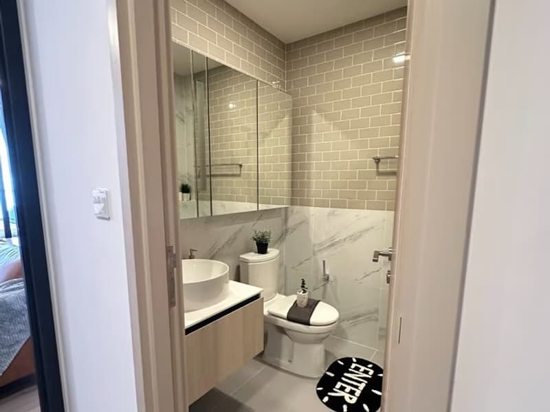 Condo for Rent at XT Phayathai