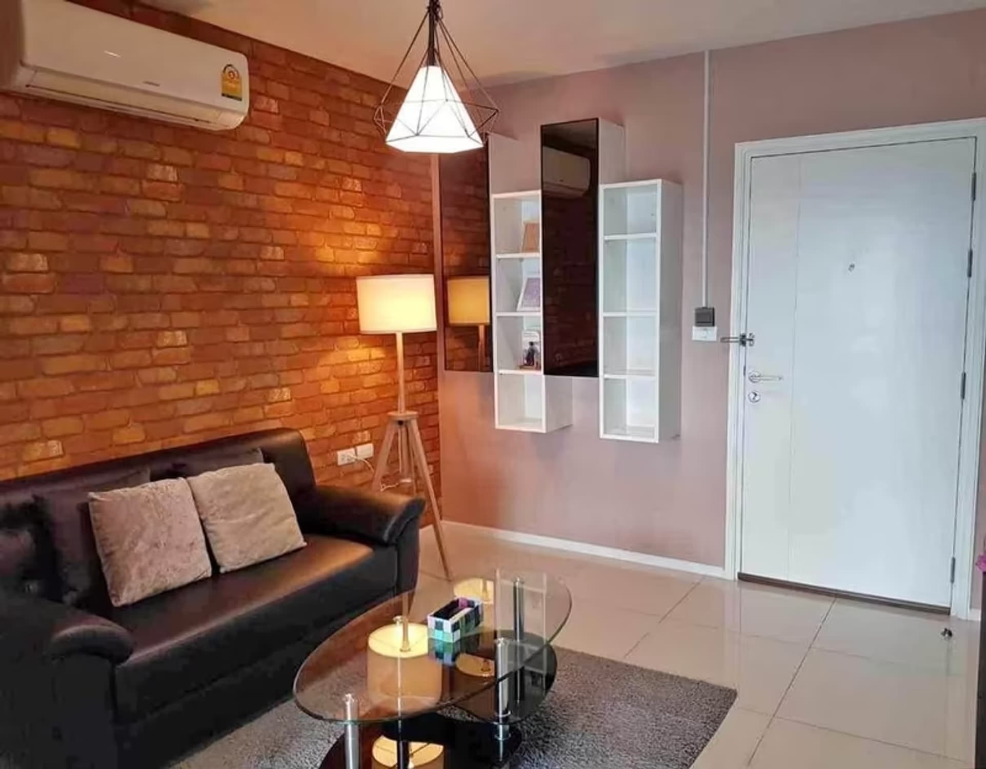 Condo for Sale at Aspire Sukhumvit 48 - Image 1