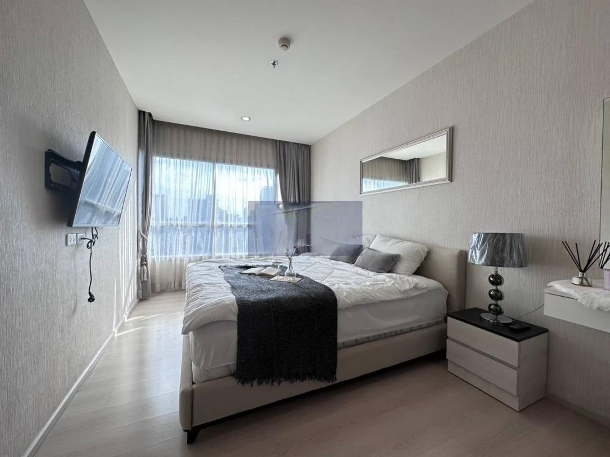 Condo for Sale at Life Ratchadapisek - Image 7