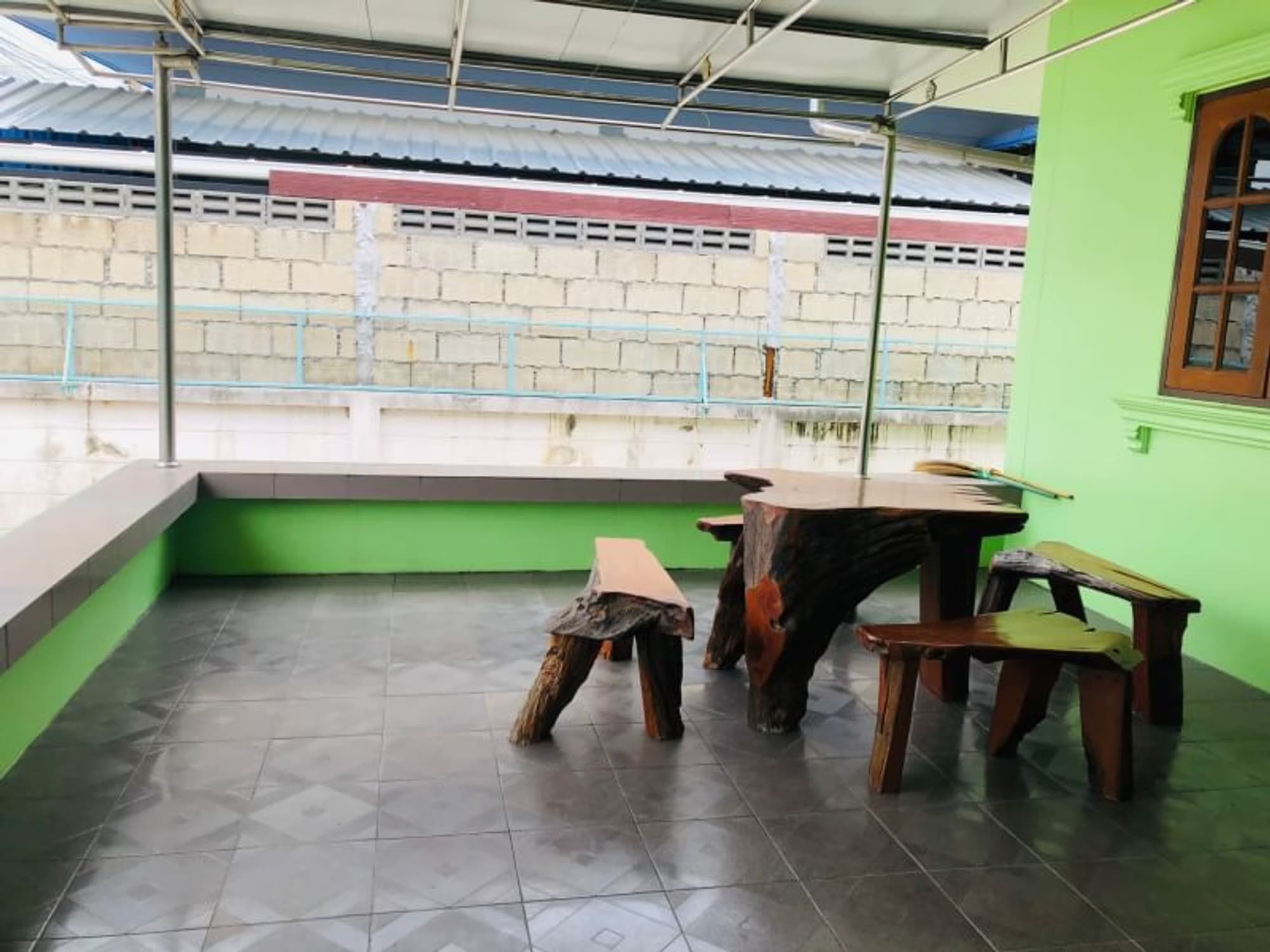 2 Bed House for Rent in Hang Dong - Image 7