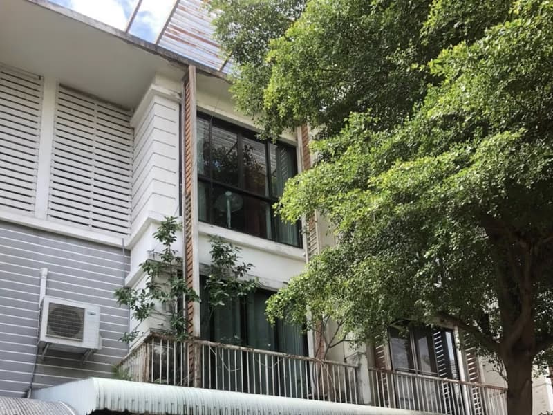 3 Bed Townhouse for Sale in Suan Luang