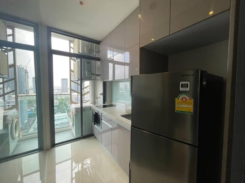 Mayfair Place Sukhumvit 50