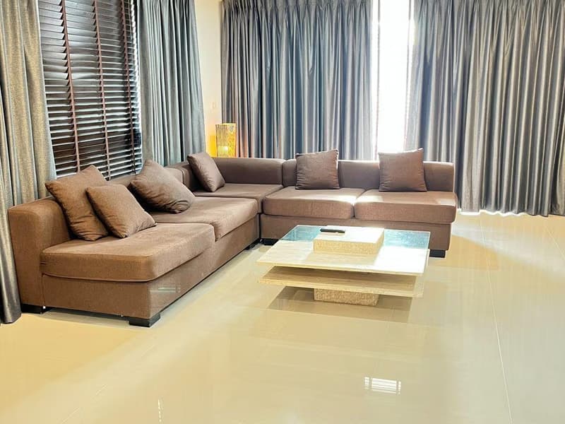 2 Bed Condo for Rent in Watthana