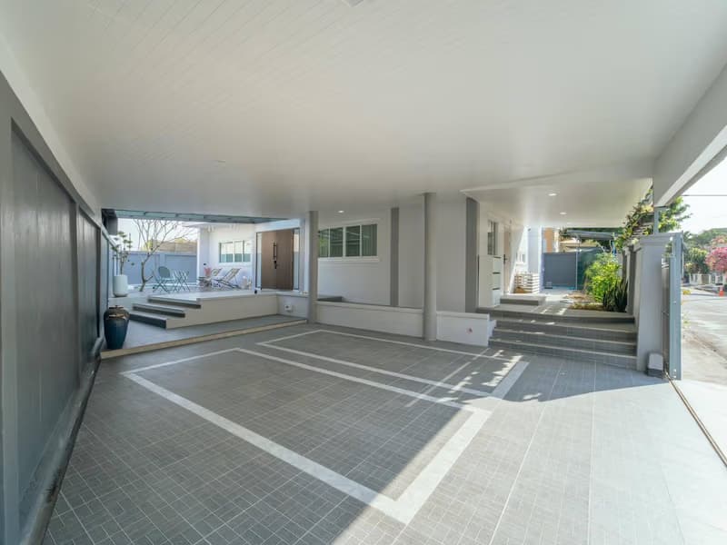 4 Bed House for Rent in Hang Dong
