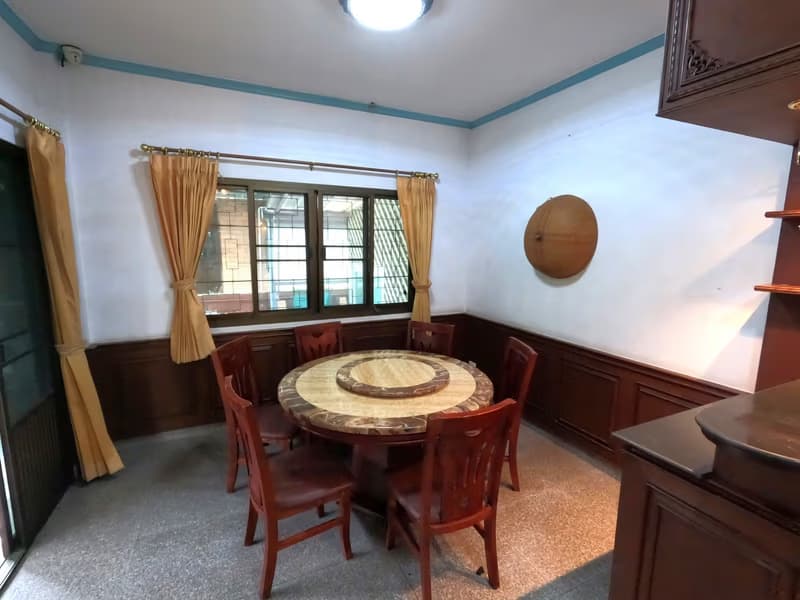 4 Bed House for Sale in Mueang Chiang Mai