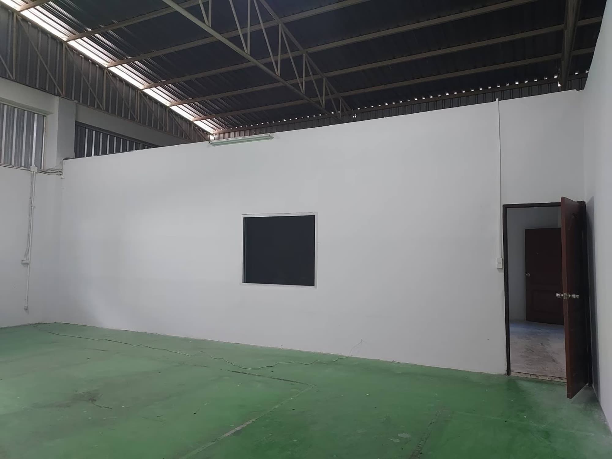  - Image 7