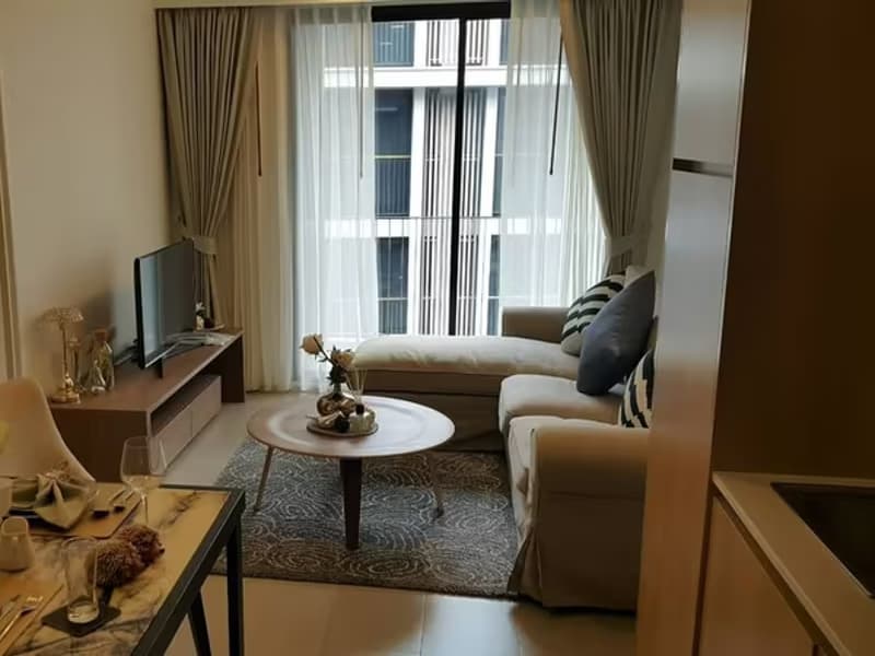 1 Bedroom Condo