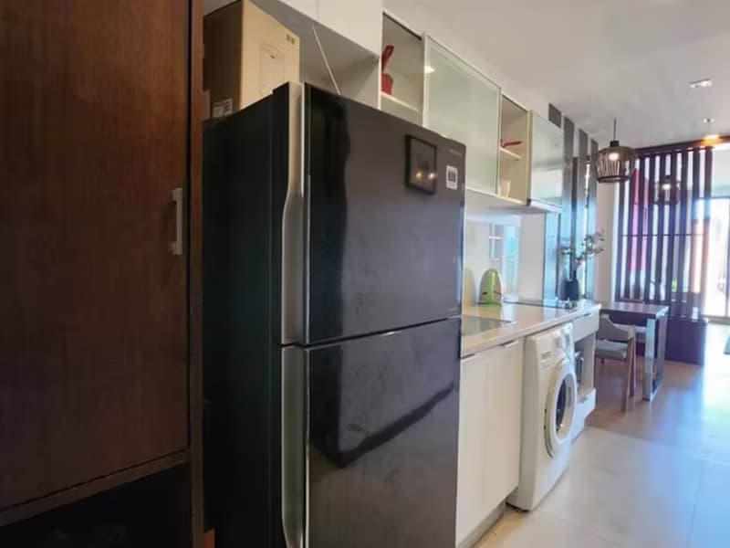 1 Bedroom Condo