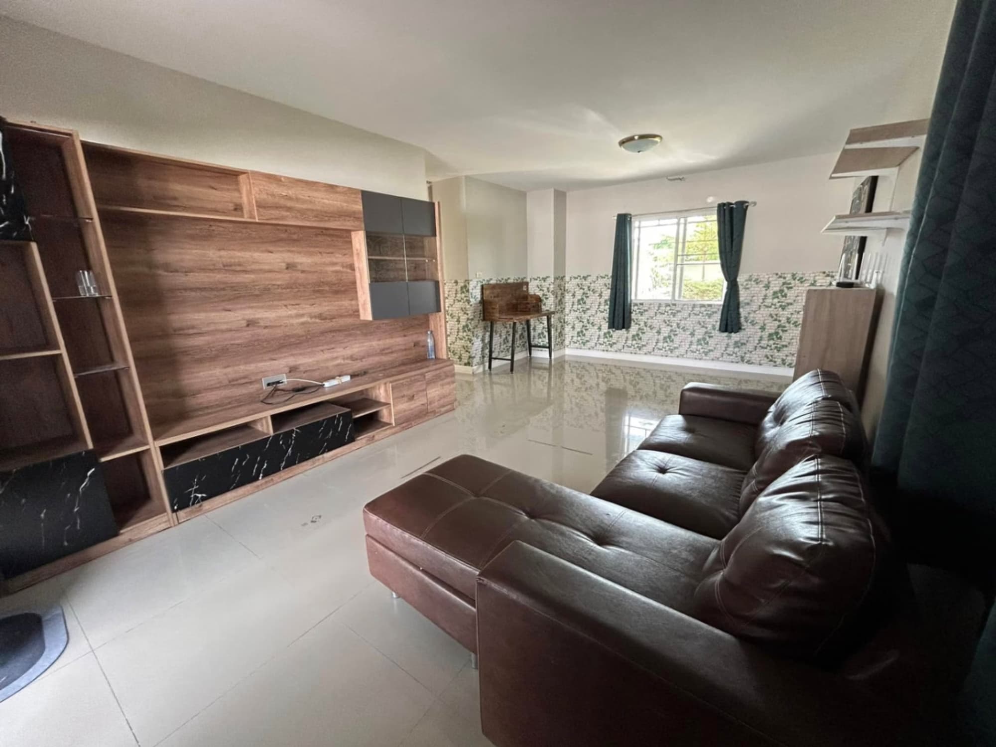 3 ห้องนอน House สำหรับ ขายและจำหน่าย ใน สันกำแพง - Image 2