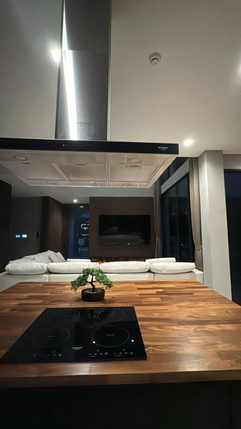 4 Bed House for Rent in Saphan Sung - Image 9