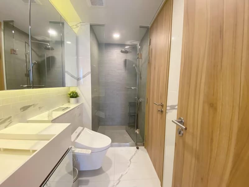 3 Bed Condo for Rent in Watthana