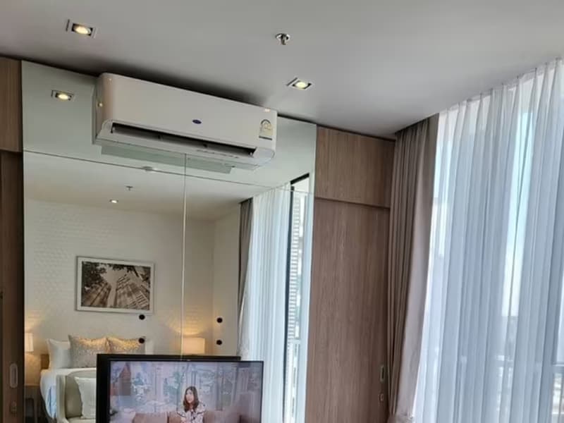 1 Bedroom Condo