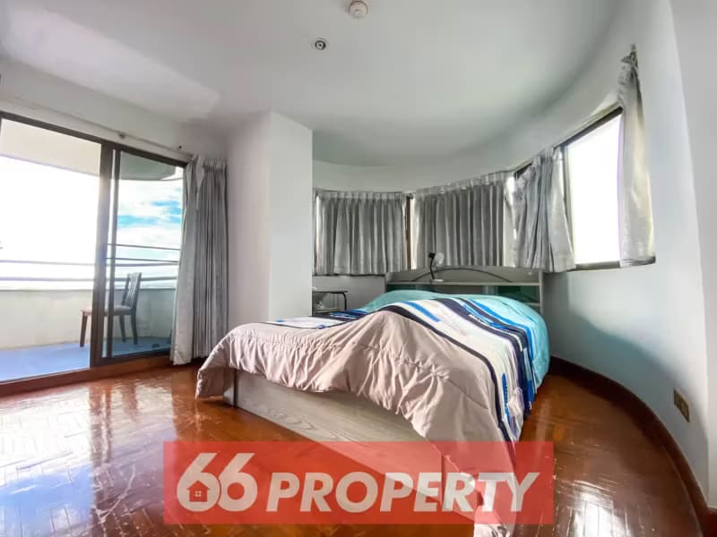 2 Bedroom Condo