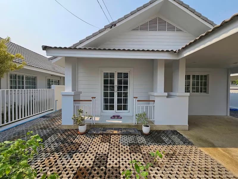 2 Bed House for Rent in San Kamphaeng