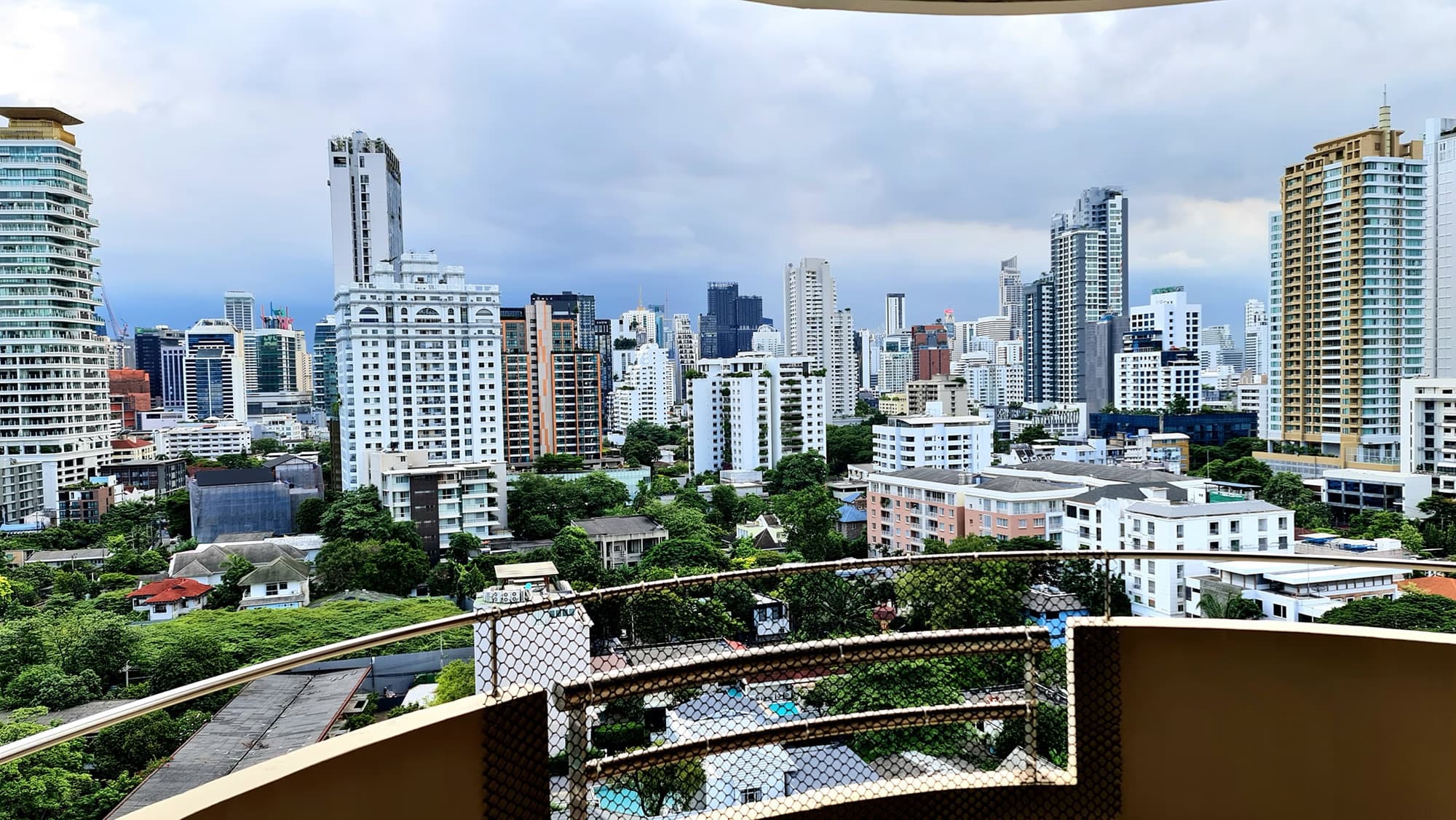 3 ห้องนอน Condo สำหรับ จำหน่าย ใน วัฒนา - Image 4