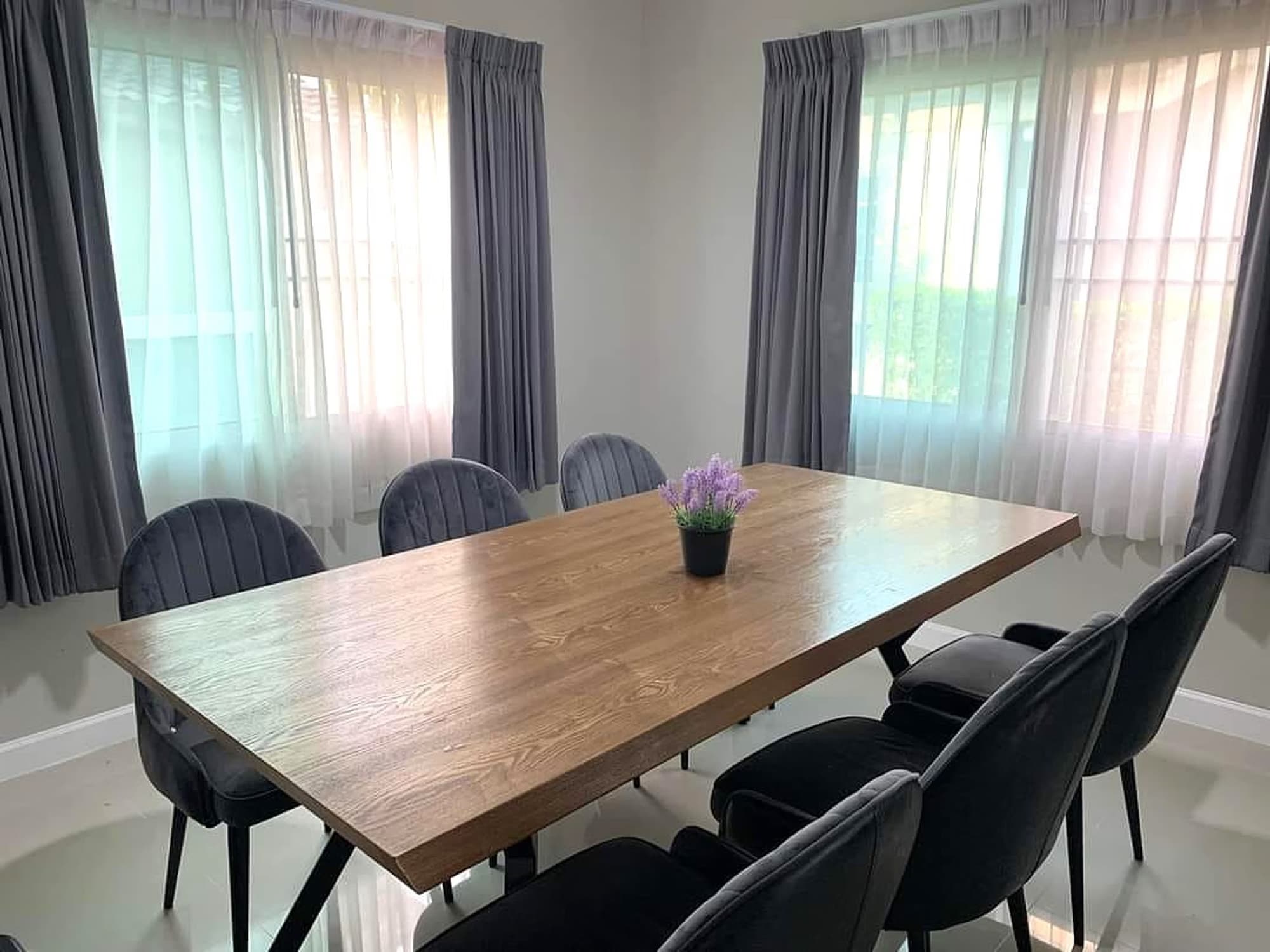 3 Bed House for Rent in Saraphi - Image 3