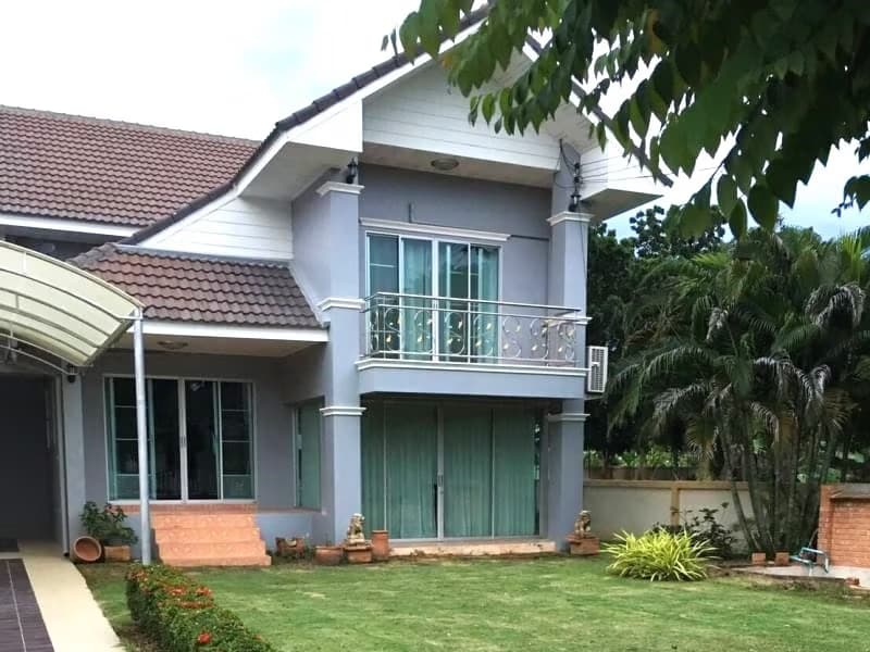 4 Bed House for Rent in San Kamphaeng District