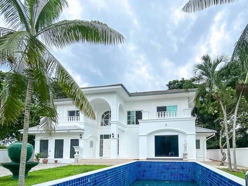 Pool Villa for Sale in San Na Meng, Doi Saket